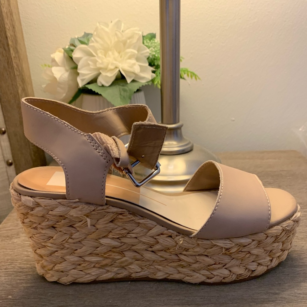 BRAND NWT DOLCE VITA TAN/STRAW PLATFORM SANDALS 7M